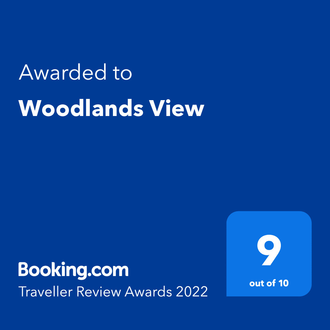 Woodlands View holiday cottage booking.com award